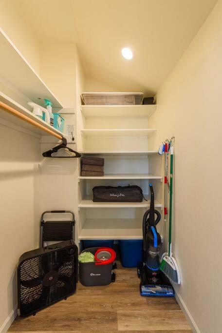 #Stayinmydistrict Oceanview Studio Loft Порт-Орфорд Екстер'єр фото