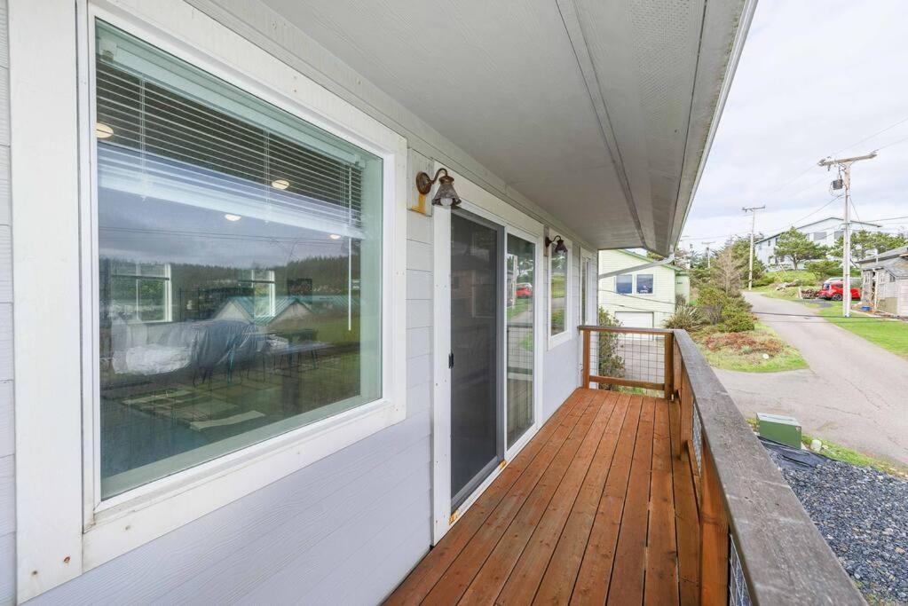 #Stayinmydistrict Oceanview Studio Loft Порт-Орфорд Екстер'єр фото