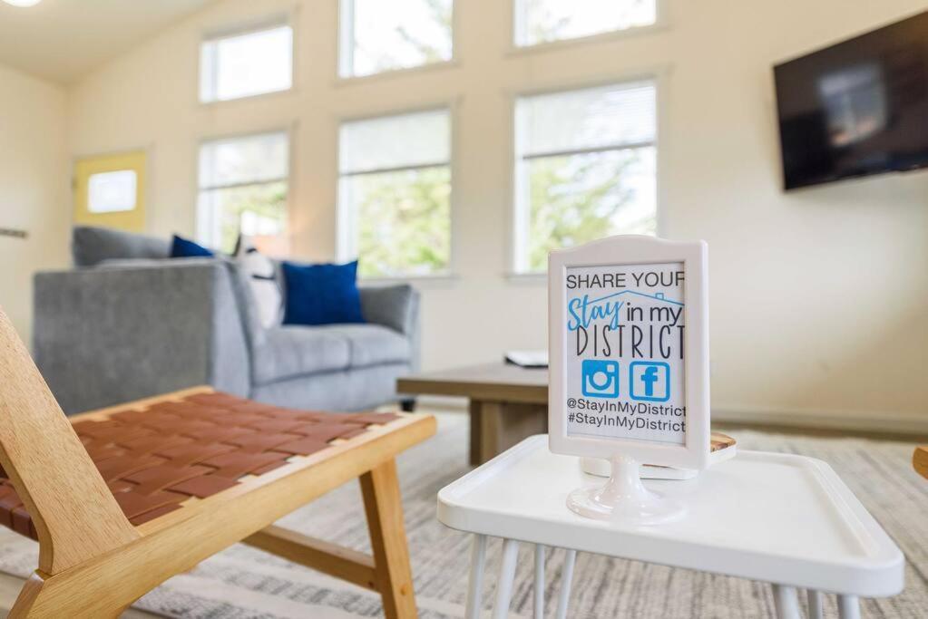 #Stayinmydistrict Oceanview Studio Loft Порт-Орфорд Екстер'єр фото
