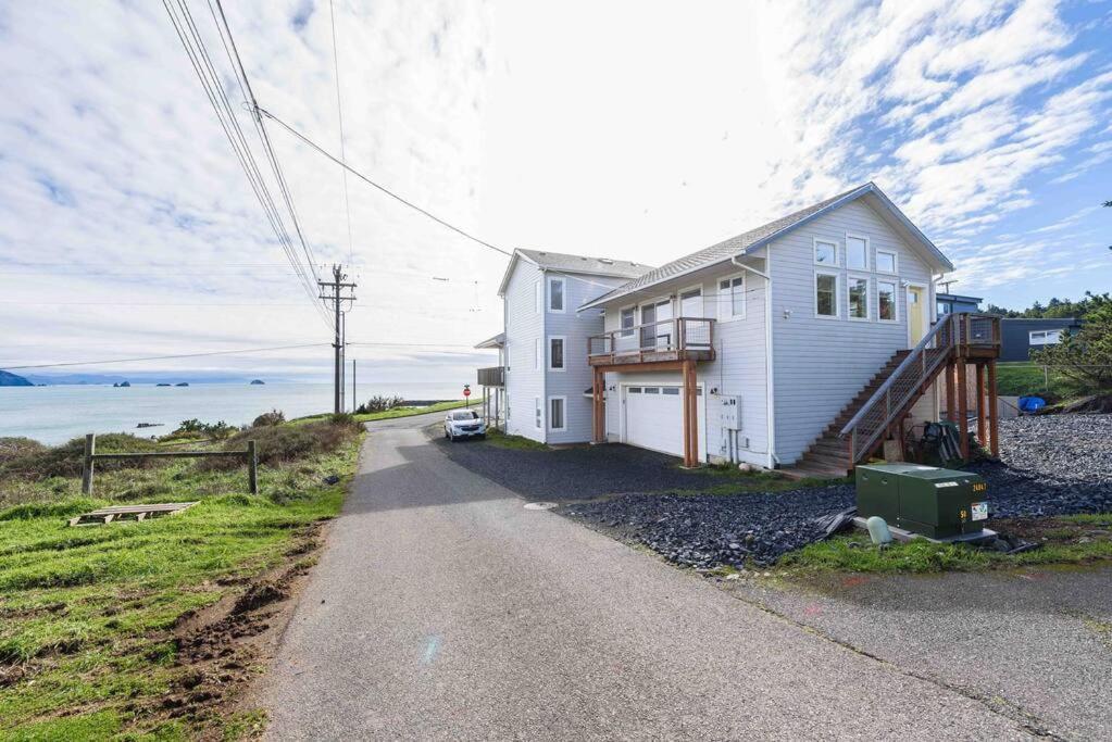 #Stayinmydistrict Oceanview Studio Loft Порт-Орфорд Екстер'єр фото